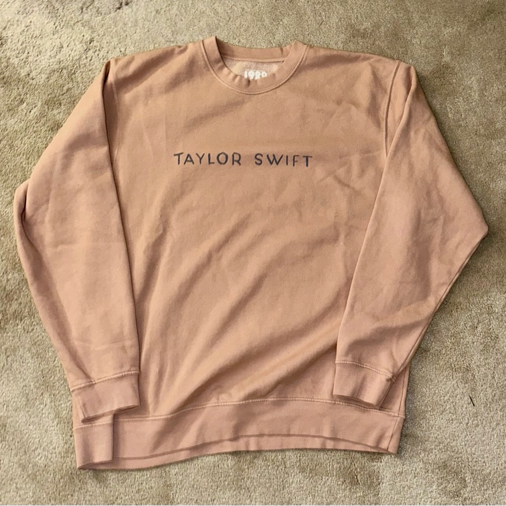 Taylor Swift 1989 (Taylor’s Version) Pink Crewneck